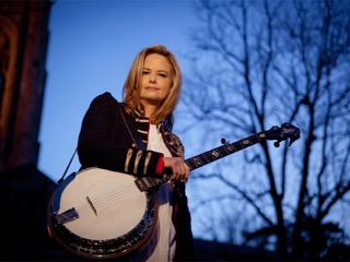 Grammy-winning banjo player Alison Brown