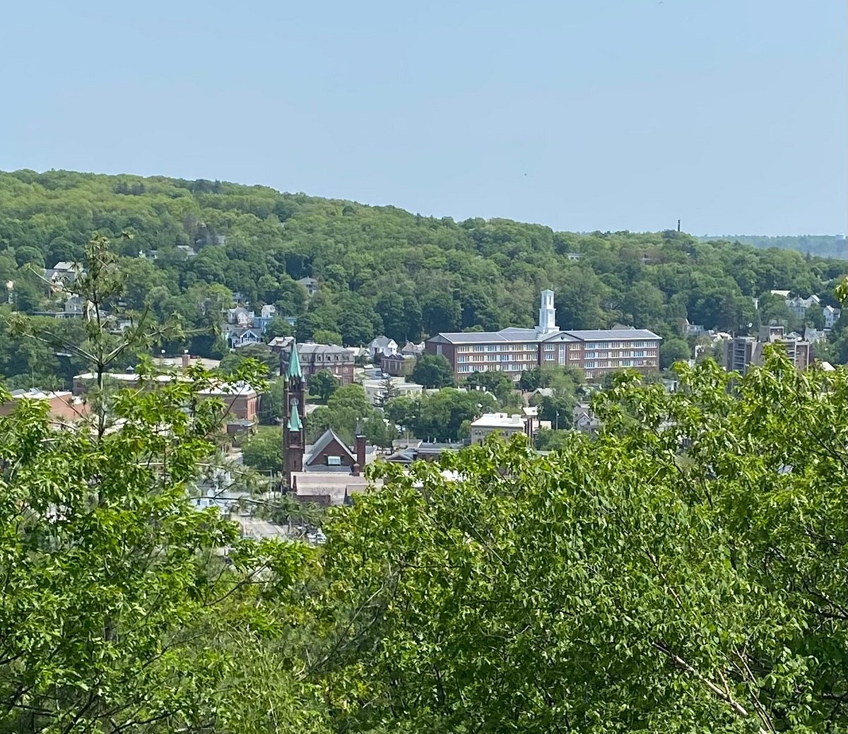 Rollstone Hill Rock Walk