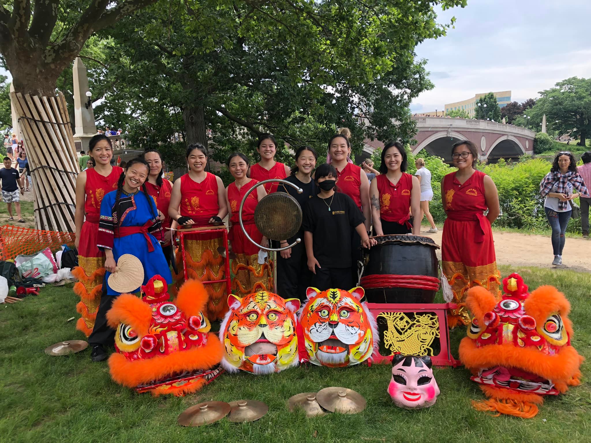 Gund Kwok Asian Womens Dance Troupe