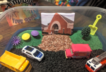 Truck-Sensory-Box-Storytime